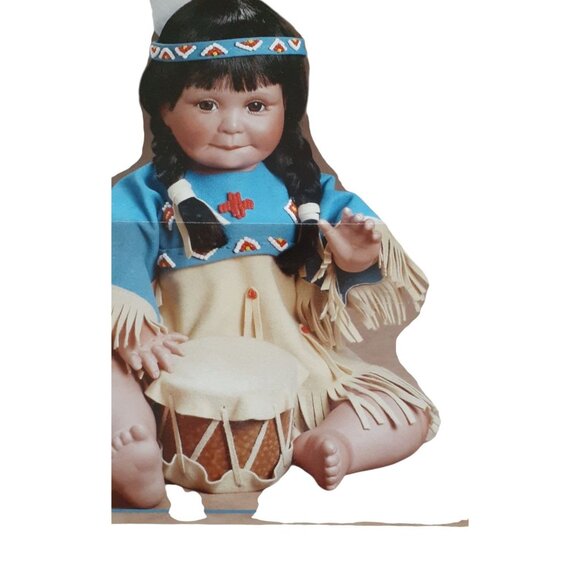 Song of the Sioux Porcelain Native American Doll by Gregory Perillo Danbury Mint - Picture 3 of 4